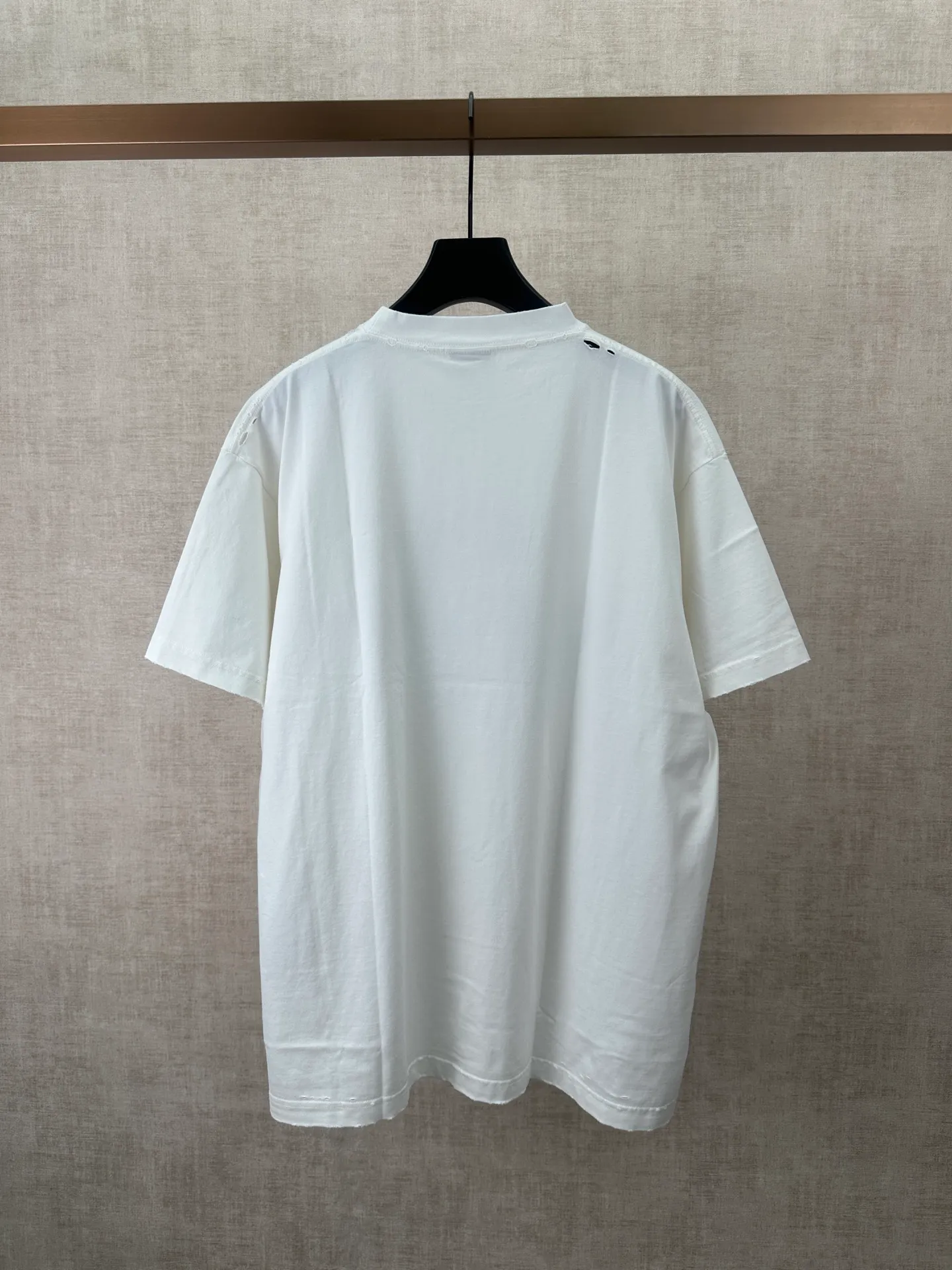 SS 26 Logo T Sizes：S.M.L.XL